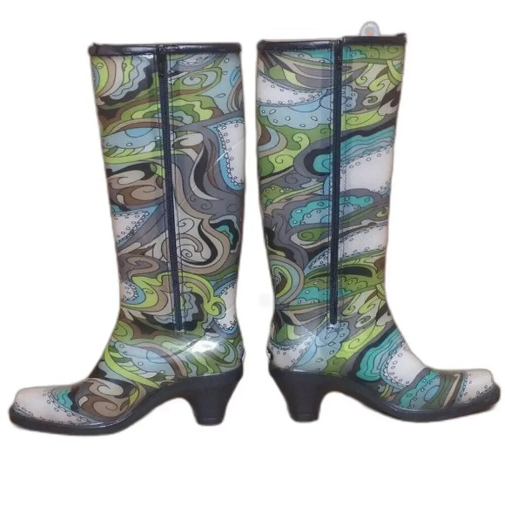 Dav Green and Blue Paisley Print Rain Boots Womens Size Large  8-9